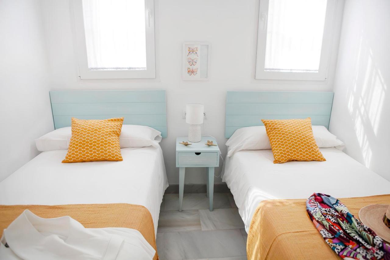 Apartamentos Rg Arenal II 塞维利亚 外观 照片