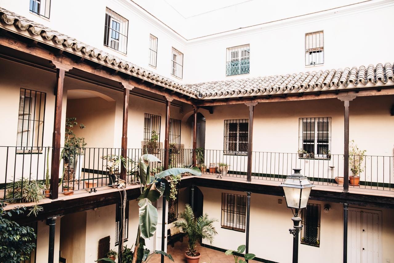 Apartamentos Rg Arenal II 塞维利亚 外观 照片