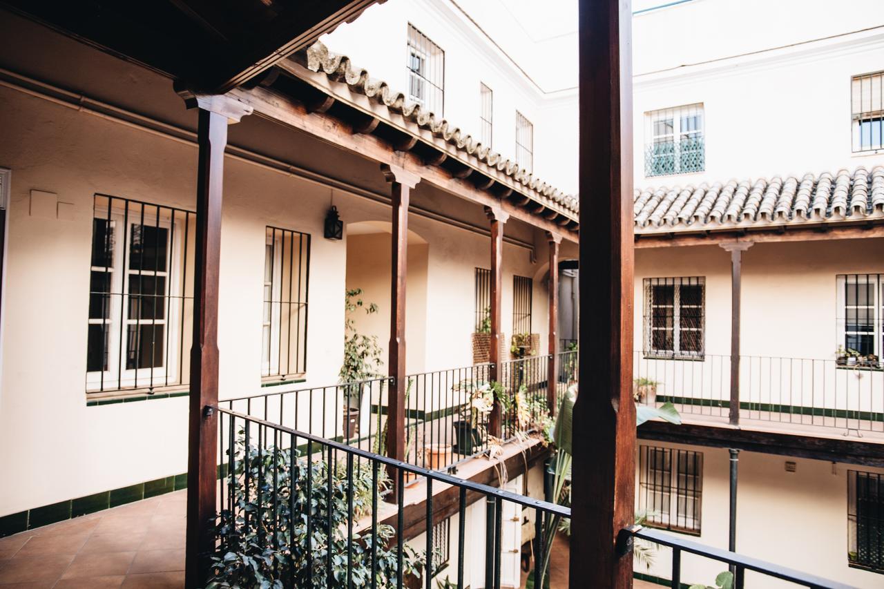 Apartamentos Rg Arenal II 塞维利亚 外观 照片